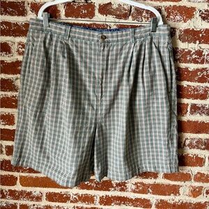 Tommy Hilfiger blue and orange plaid shorts 
tagged: 40
